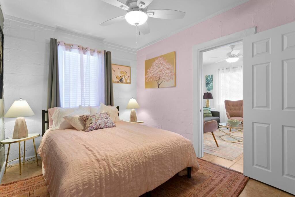 Apartamento The Pink Oasis Waterfront 1 Bed Apt Tampa Exterior foto